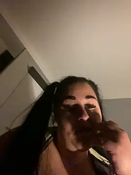 Szandra26's Live XXX Chat