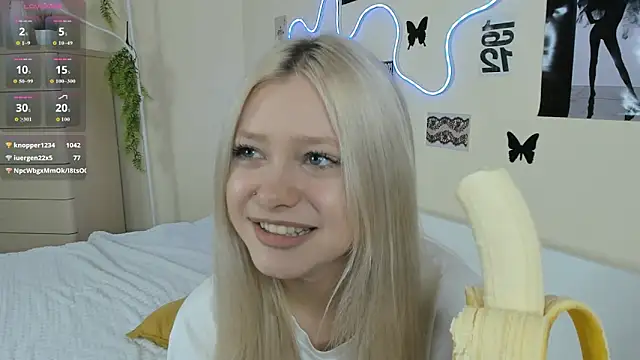 MidnightPoise Webcamshow