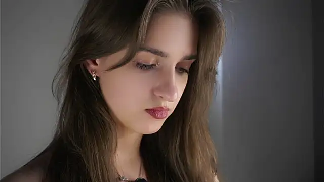 ClarineCasebolt's Live XXX Chat