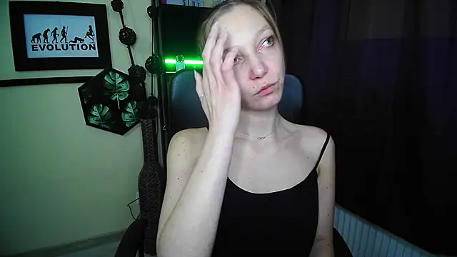 Chat +18 de EmillyPlay ao vivo
