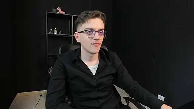 FelixStarkk 在線直播表演