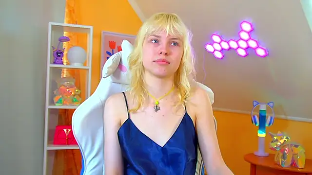 Chat XXX en directo de HannahHollis