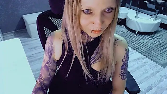 Chat XXX en directo de InesGold