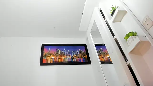 Ms_lunaRose 即時 XXX 聊天