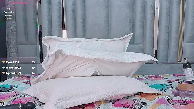 แชท XXX สดของ kinkyhousewifee