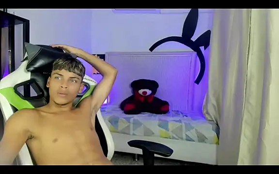 Angel_foxc_ Chat XXX live