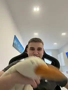 WARDEN_w Webcamshow