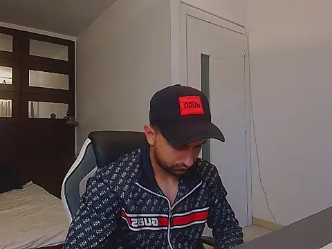BryceReign Live XXX Chat