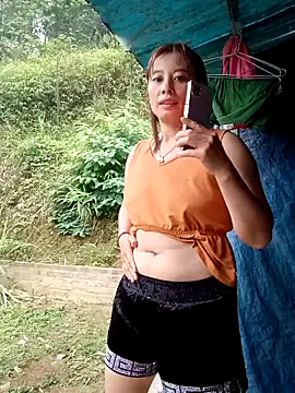 แชท XXX สดของ kaia-cam
