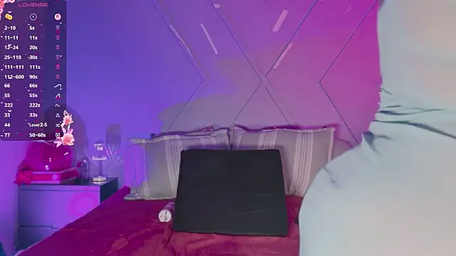 emmajohnss: απευθείας συνομιλία ΧΧΧ