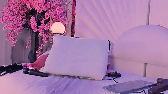 VesperVelvet's Live XXX Chat
