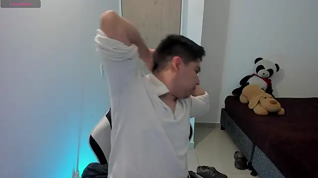 عرض كام Asta_YunoXXX