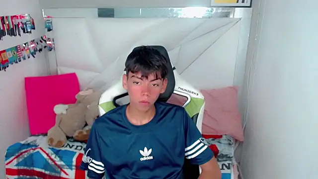 Liarr_'s Webcam Show
