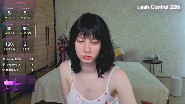 JulisSweet live XXX chat