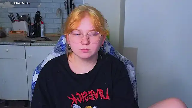 soft_focus Live XXX Chat