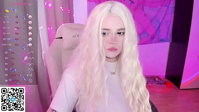 SelenaCute's Live XXX Chat