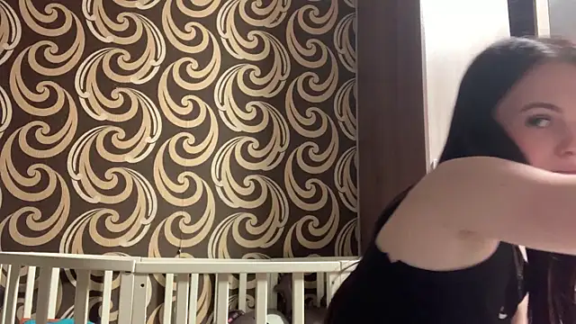 KikiAmino Chat XXX live