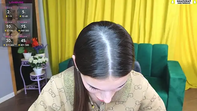 Онлайн чат XXX EmmyGreans