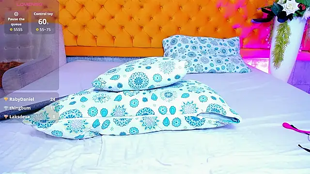 LiilithNova Chat XXX live