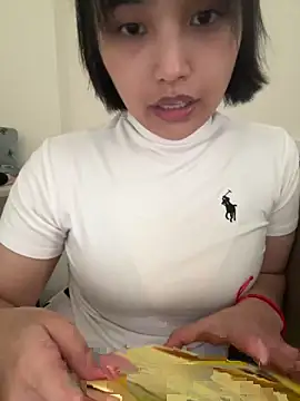 eee79bbb 网络视讯表演