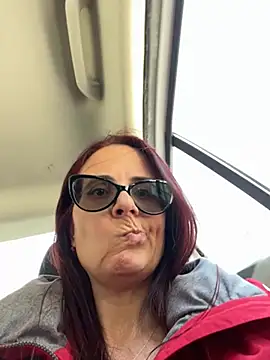 NataKitten Chat XXX in diretta