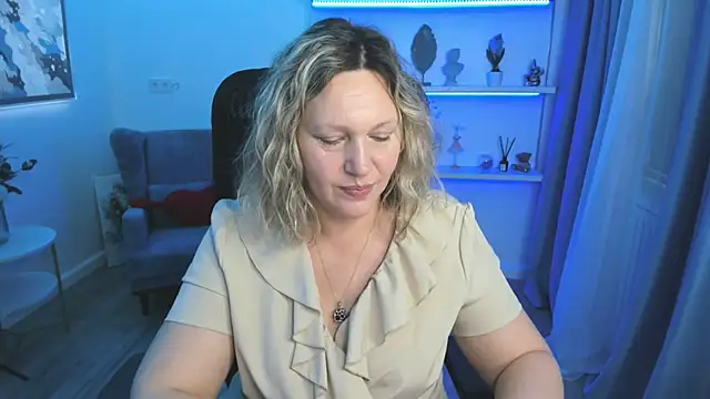 NinaStarle Chat XXX in diretta