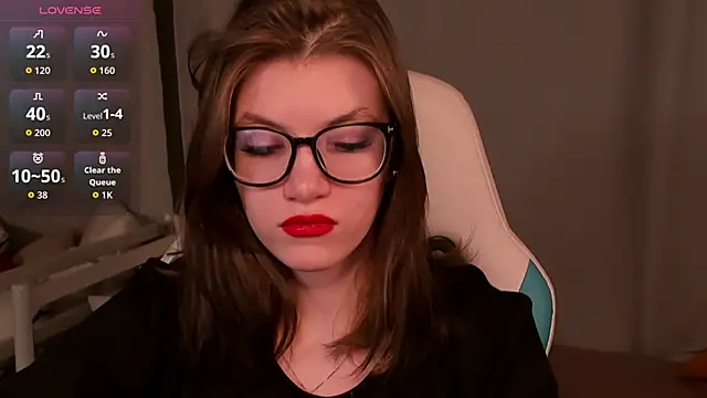 دردشة CathyAdams الجنسية المباشرة