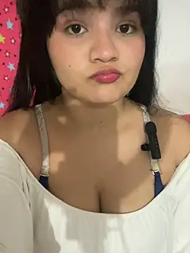 Show de webcam de Karina_PrettyHot69