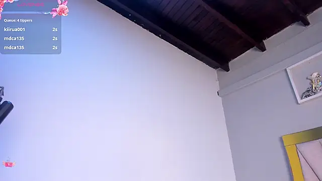 Chatroom XXX en direct de vahiolet_fuentes