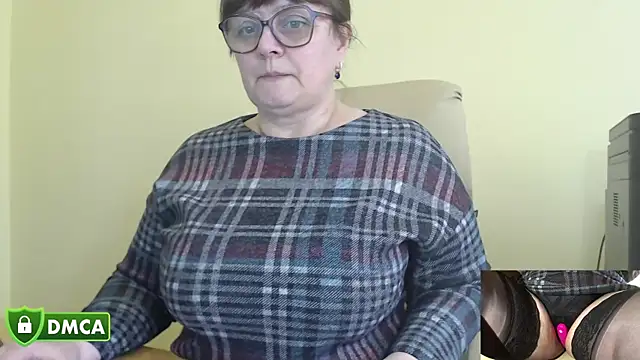 BrandiOhNight Show Webcam