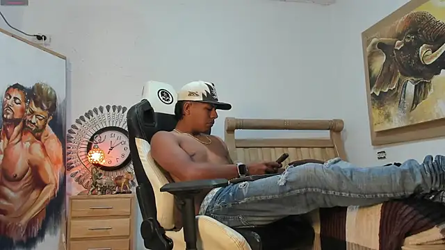 Show modela mr_stiven_ na web-kameri