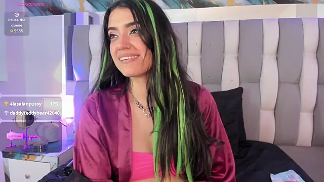 IsaDiiaz Adlı Modelin Canlı XXX Sohbeti