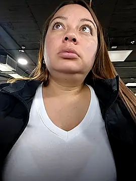 LYNDYTTAFULLLn Live XXX chat