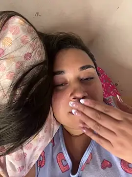 Chat XXX en directo de Cotton_angel
