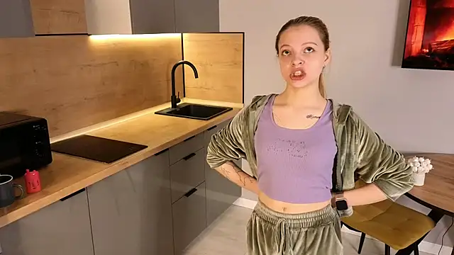 EmmaaMcDon Chat XXX live