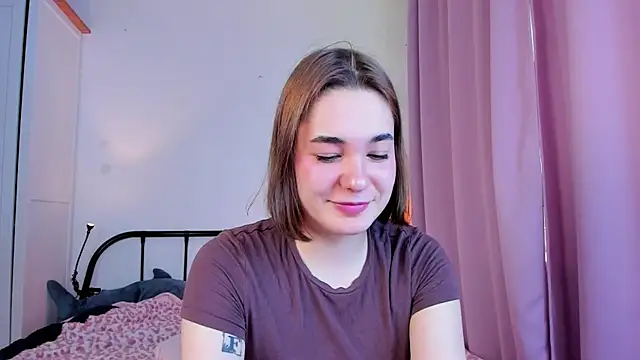 LiyaFlyn Live XXX chat
