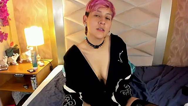 DannyRouds' Live XXX Chat