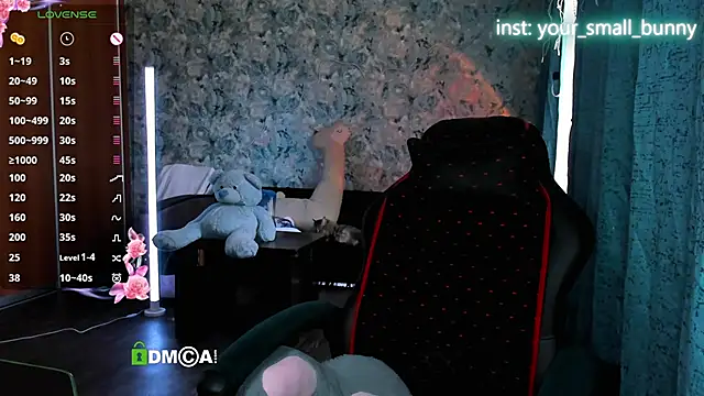 Your_small_bunnyn Live XXX chat