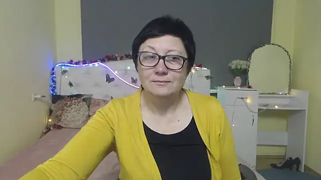 EmilyL0ve 现场XXX聊天
