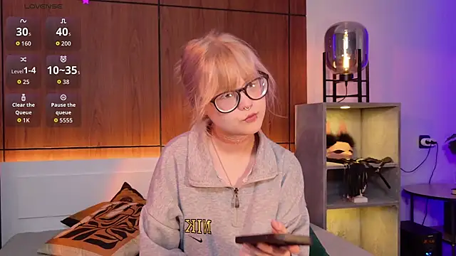 Chat XXX ao vivo de MoliQin
