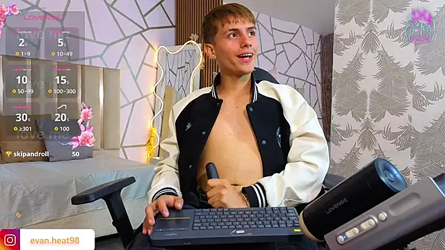 Živý XXX chat EVAN_TAY