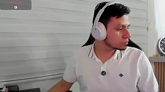 Rick_Adams élő XXX-chatje