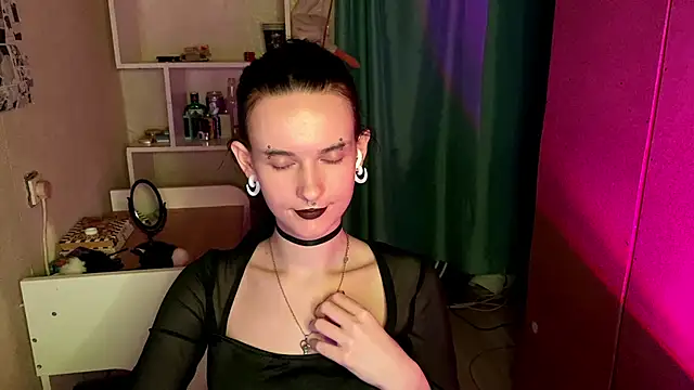MabelDefinan Live XXX chat