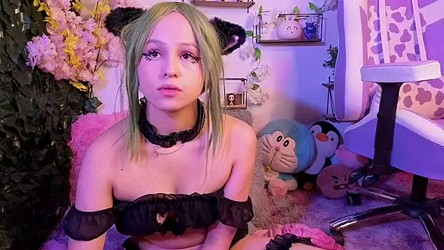 XXX chat uživo modela Eymmy_24