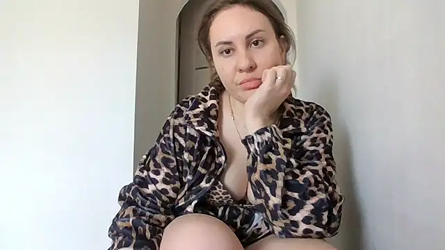 MeadowEyes élő XXX-chatje