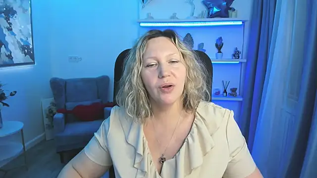 NinaStarle Chat XXX live