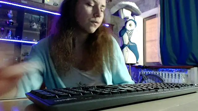 pa1e_pr1ncess élő XXX-chatje