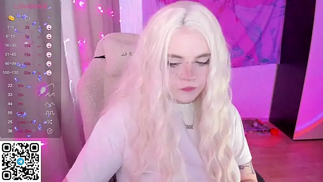 SelenaCute's Live XXX Chat