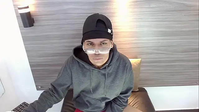โชว์เว็บแคมของ DaviidBuckx_