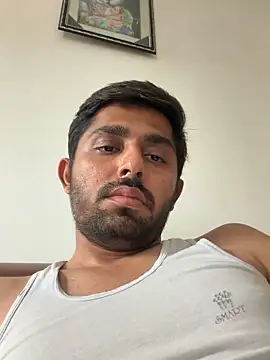 rhuh3991 Pertunjukan Webcam